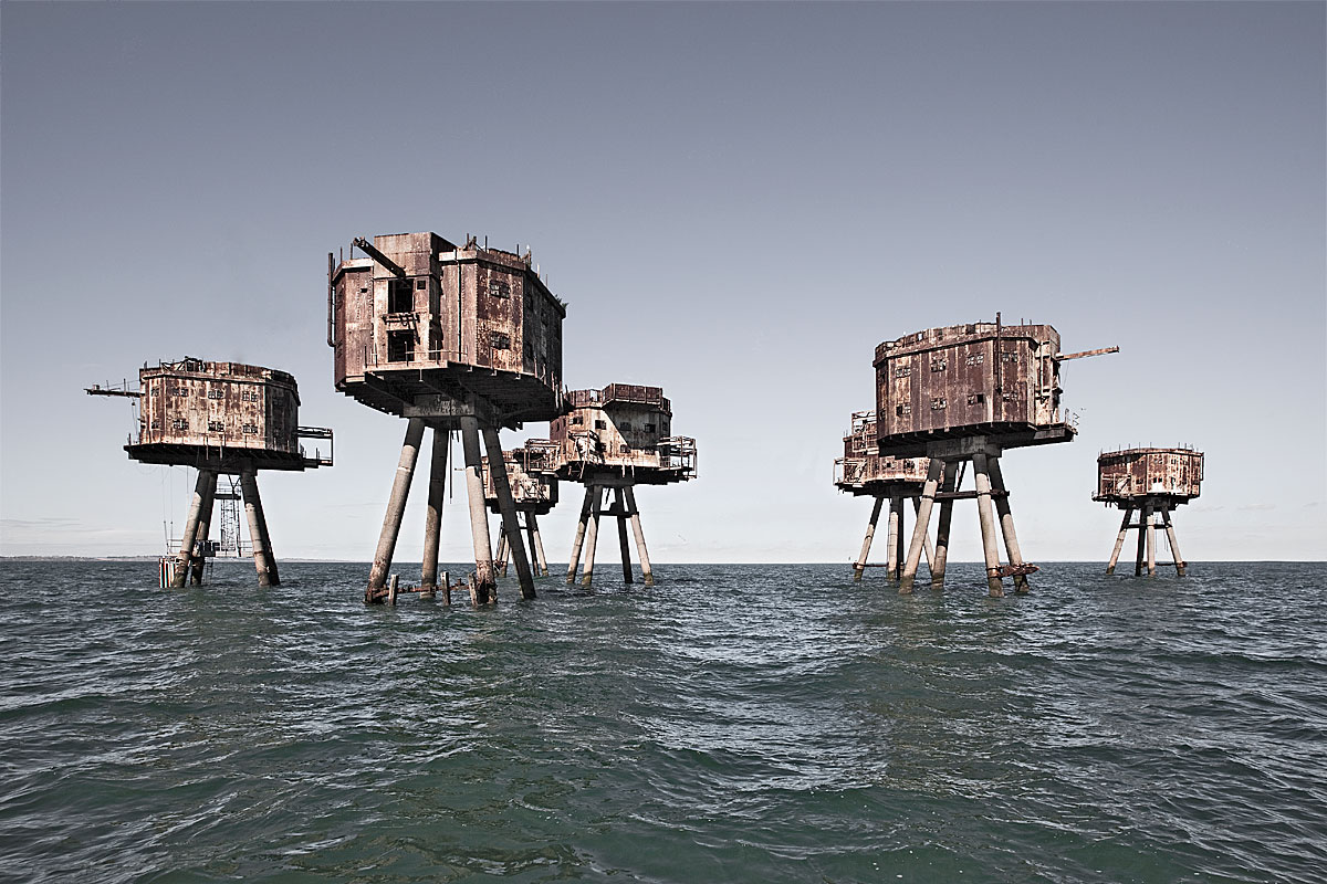 out of the dark, rip #11, uk, 2010 (air defense eliminated 23 bombers on their night missions to london)