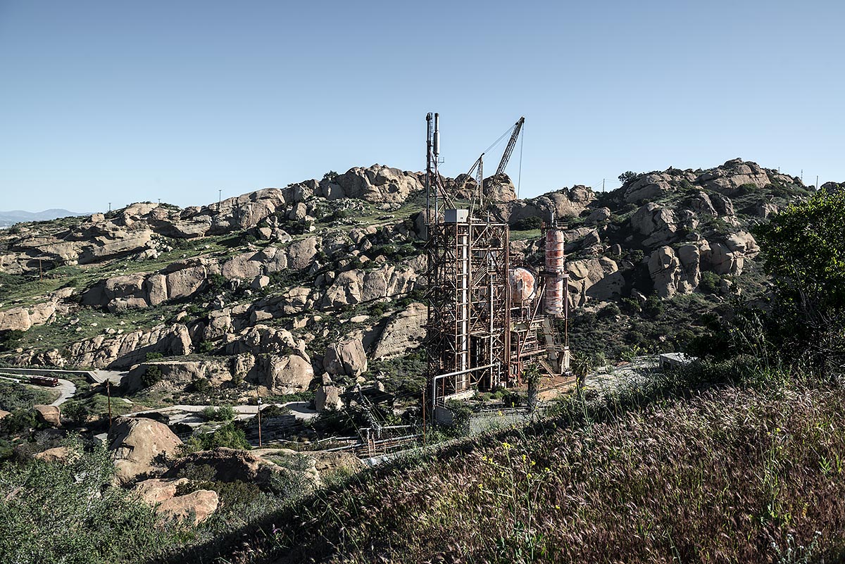 space junk #4, usa, 2016 (former liquid-propellant rocket engines test facility of rocketdyne in the simi hills)