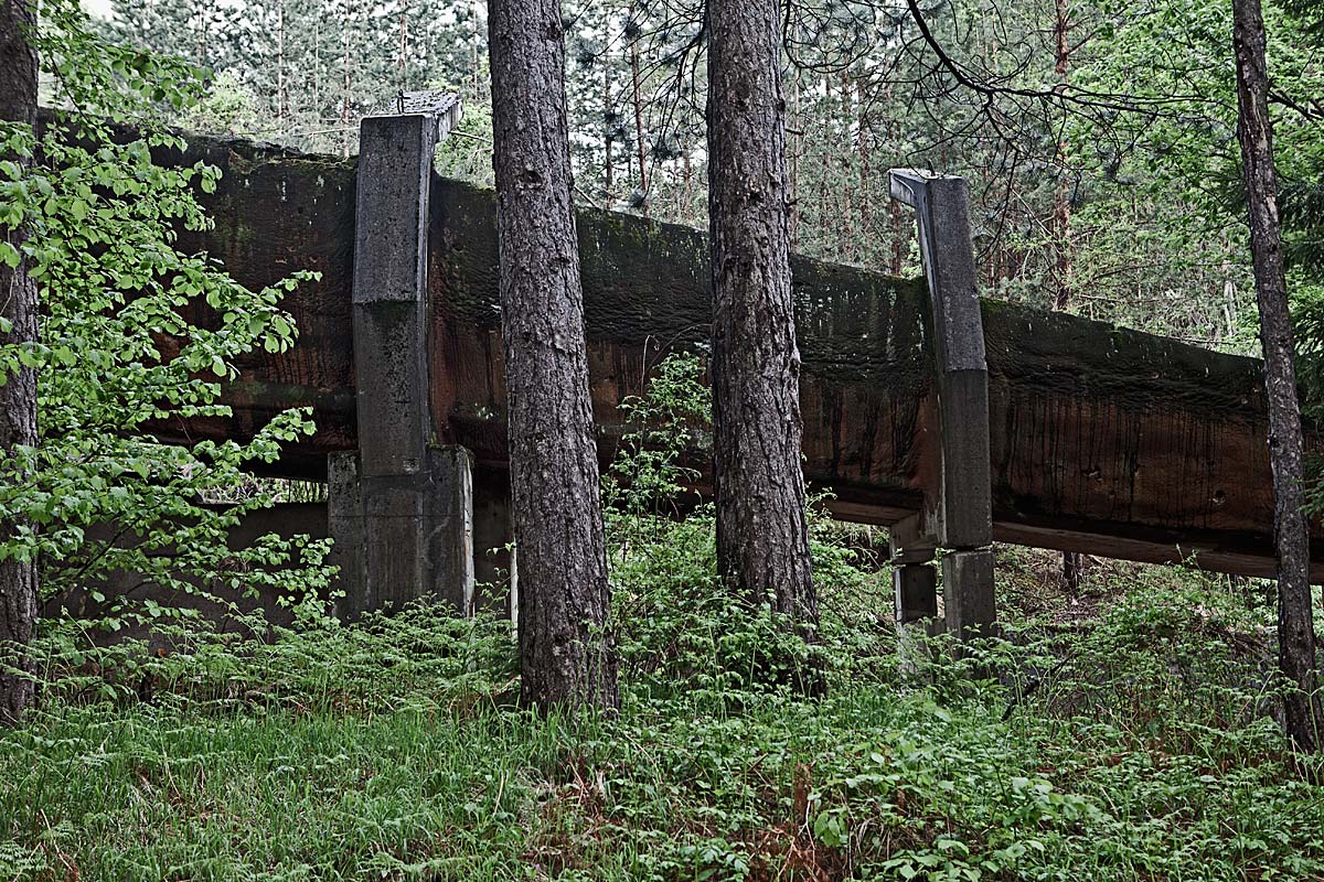bosnian wall, olympic spirit #13, bosnia herzegovina, 2011 (bobsleigh winter games 1984)